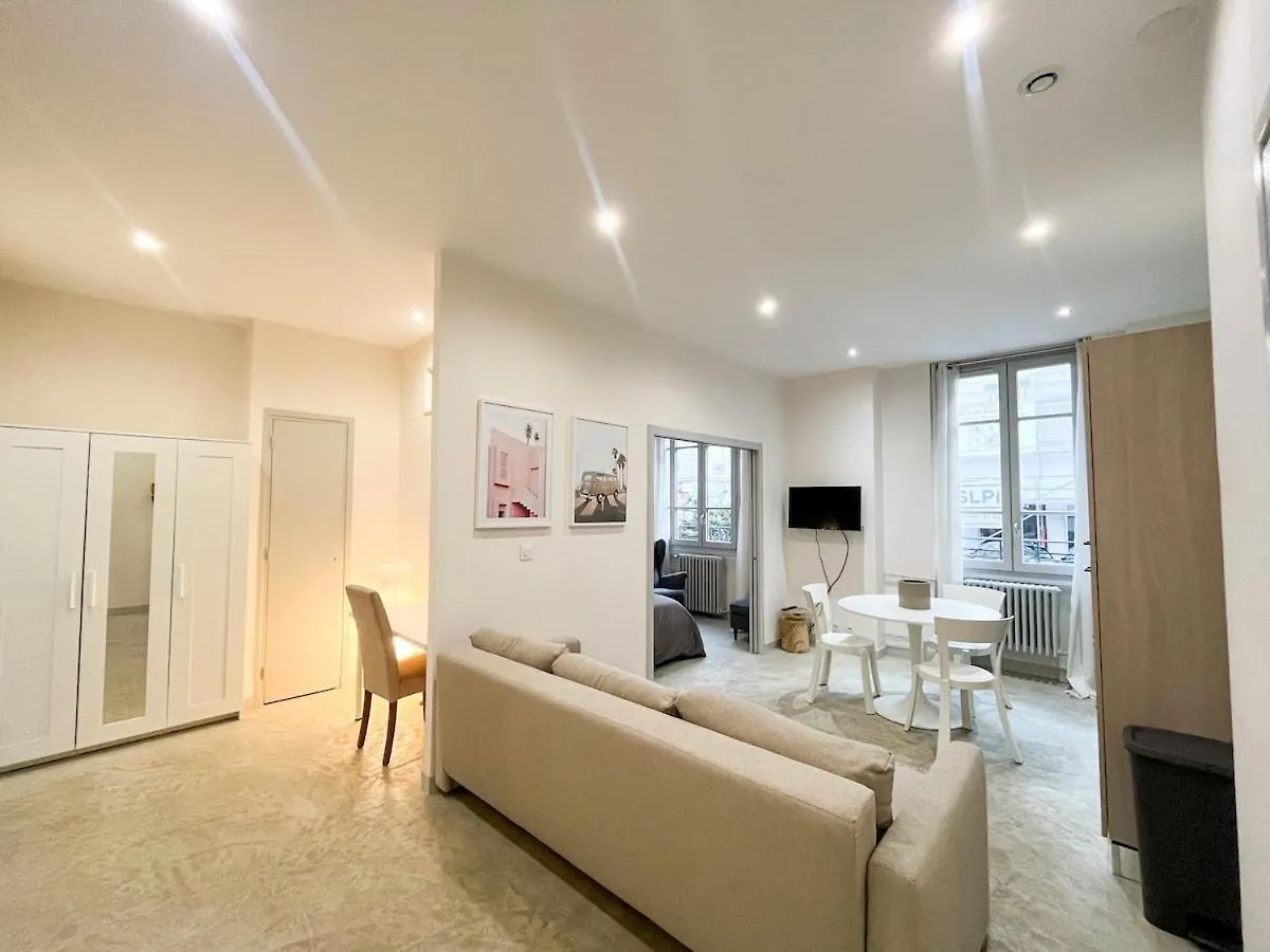 Suite Onyx Lyon